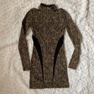 Free People Dress - Back and Neck Cutouts, Paisley Blk & Gold pattern - Size XS